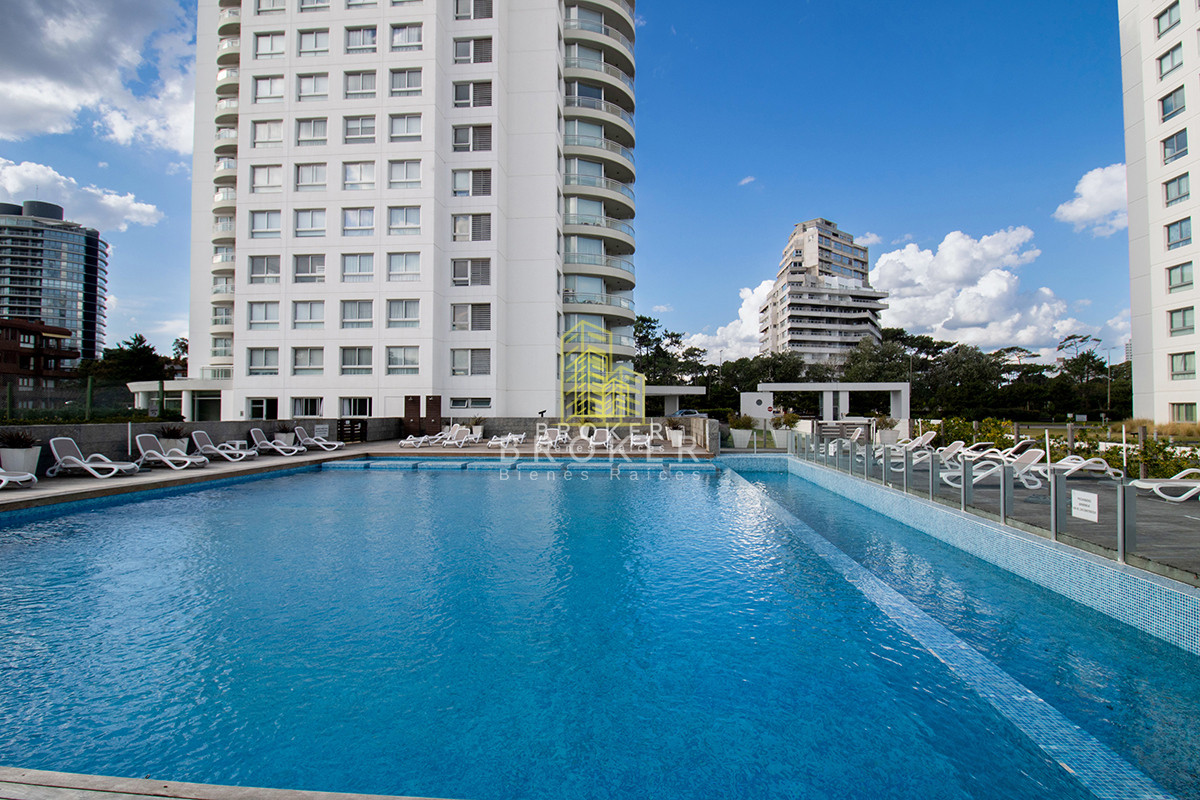 Apartamento ID.8842/Alquiler_de_temporada_espectacular_departamento_en_Edificio_Ocean_Drive - Alquiler de temporada espectacular departamento en Edificio Ocean Drive