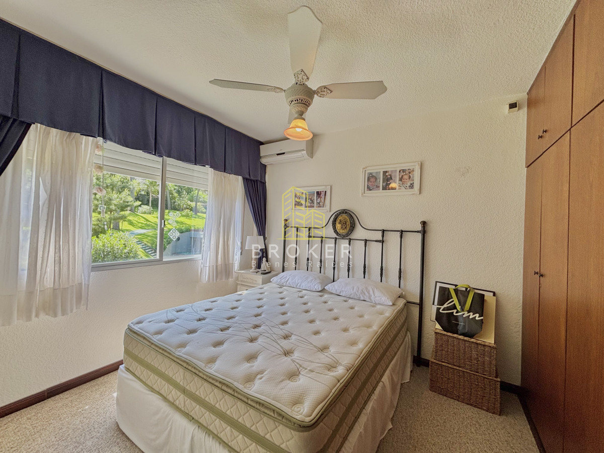 Apartamento ID.9490/venta_punta_del_este_apartamento_parrillero_piscina_mansa - venta punta del este apartamento parrillero piscina mansa