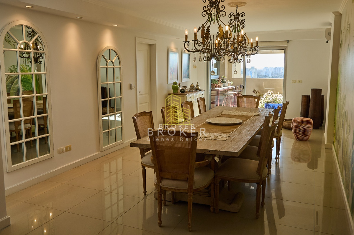 Apartamento ID.1335/Venta_apartamento_4_suites_en_Playa_Brava_en_edificio_de_categoría_Torre_Lobos. - Venta apartamento 4 suites en Playa Brava en edificio de categoría Torre Lobos.