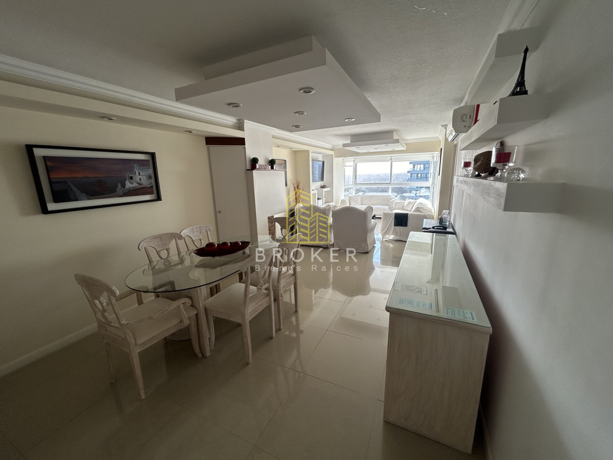 Apartamento ID.1752/Venta_de_apartamento_en_Roosevelt_piso_alto_2_dormitorios_con_una_vista_espectacular._Punta_del_Este._Uruguay - Venta de apartamento en Roosevelt piso alto 2 dormitorios con una vista espectacular. Punta del Este. Uruguay