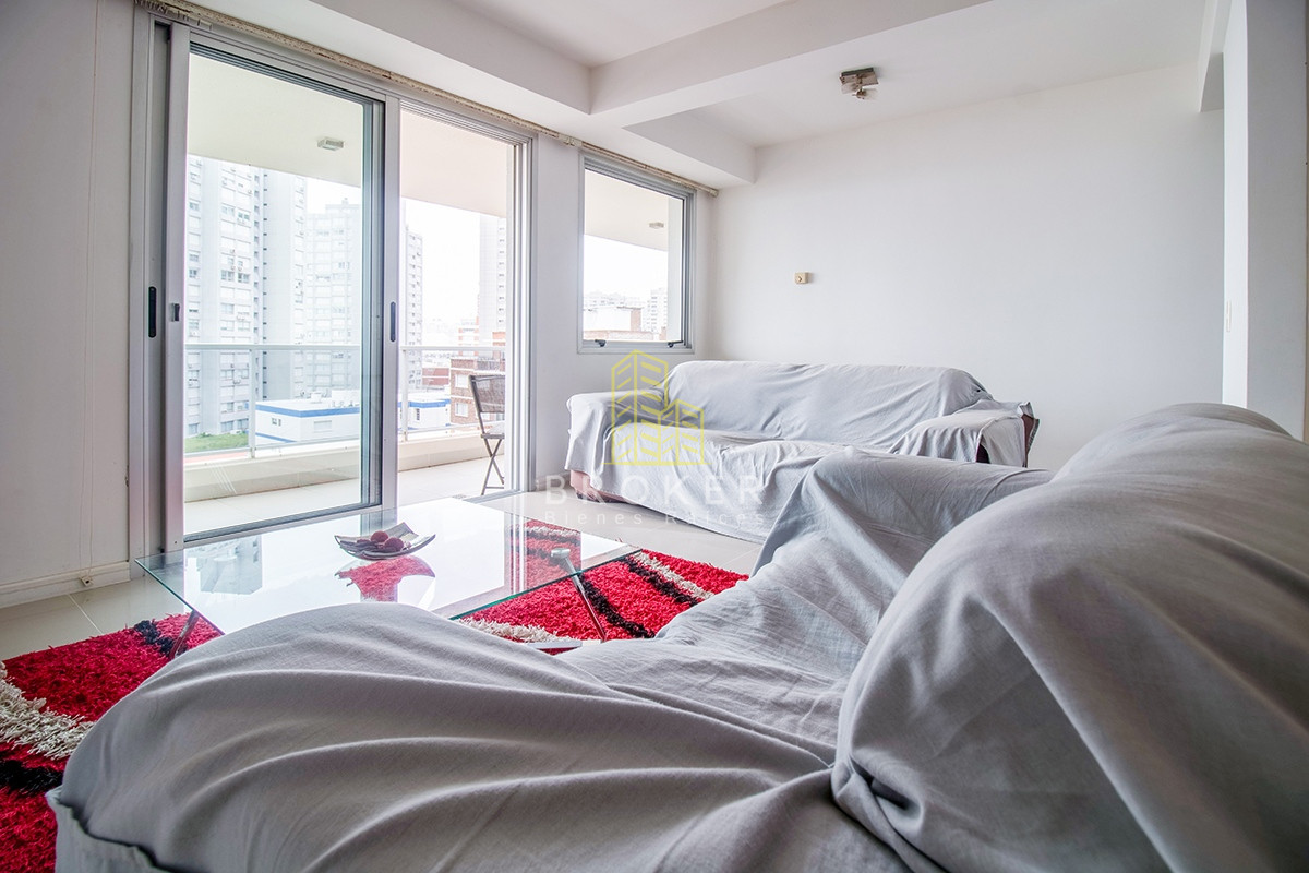 Apartamento ID.729/Apartamento_2_dormitorios_frente_al_Mar,_parada_2_de_la_Brava_Punta_del_Este,_Uruguay._ - Apartamento 2 dormitorios frente al Mar, parada 2 de la Brava Punta del Este, Uruguay. 