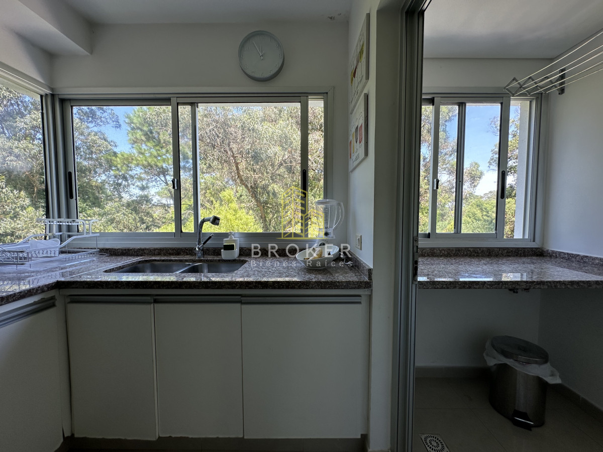 Apartamento ID.813/Venta_de_Penthouse_en_rincon_del_indio,_tres_dormitorios_y_terraza._Punta_del_Este,_Uruguay - Venta de Penthouse en rincon del indio, tres dormitorios y terraza. Punta del Este, Uruguay