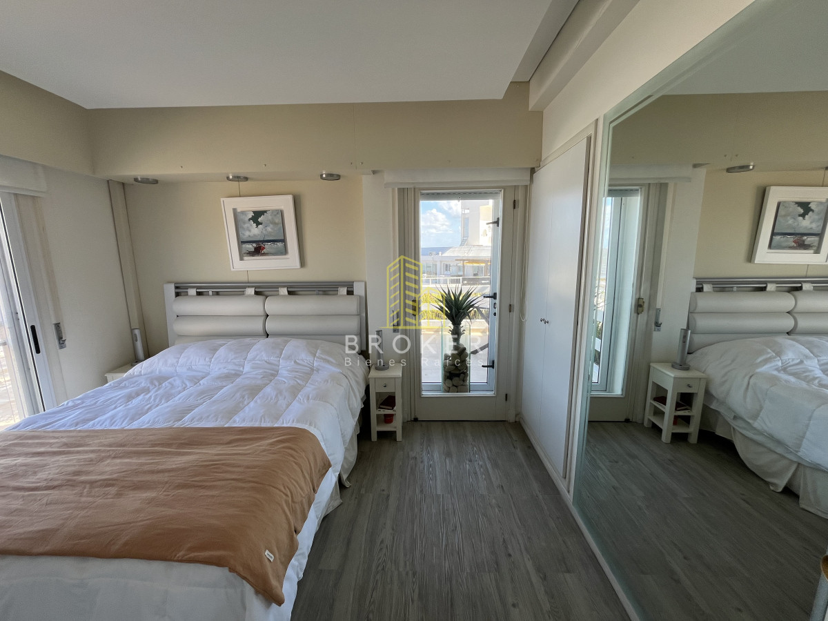 Apartamento ID.2151/Apartamento_en_Alquiler_de_Temporada_3_Dormitorios_con_Vista_al_Mar_en_Peninsula_Brava_Punta_del_este_Maldonado - Apartamento en Alquiler de Temporada 3 Dormitorios con Vista al Mar en Peninsula Brava Punta del este Maldonado