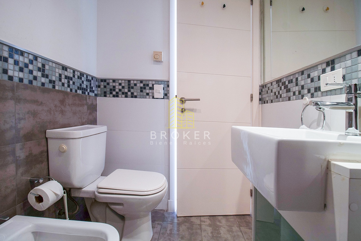 Apartamento ID.729/Apartamento_2_dormitorios_frente_al_Mar,_parada_2_de_la_Brava_Punta_del_Este,_Uruguay._ - Apartamento 2 dormitorios frente al Mar, parada 2 de la Brava Punta del Este, Uruguay. 