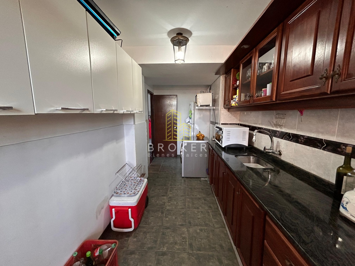 Apartamento ID.1012/Apto_3_dormitorios_en_VENTA_en_Barrio_Sur_frente_a_la_rambla - Apto 3 dormitorios en VENTA en Barrio Sur frente a la rambla