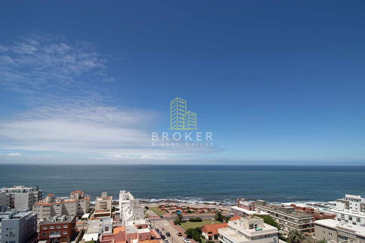 Apartamento ID.785/Oportunidad_en_venta_de_apartamento_con_vista_al_mar_en_Peninsula_-_Punta_del_este - Oportunidad en venta de apartamento con vista al mar en Peninsula - Punta del este