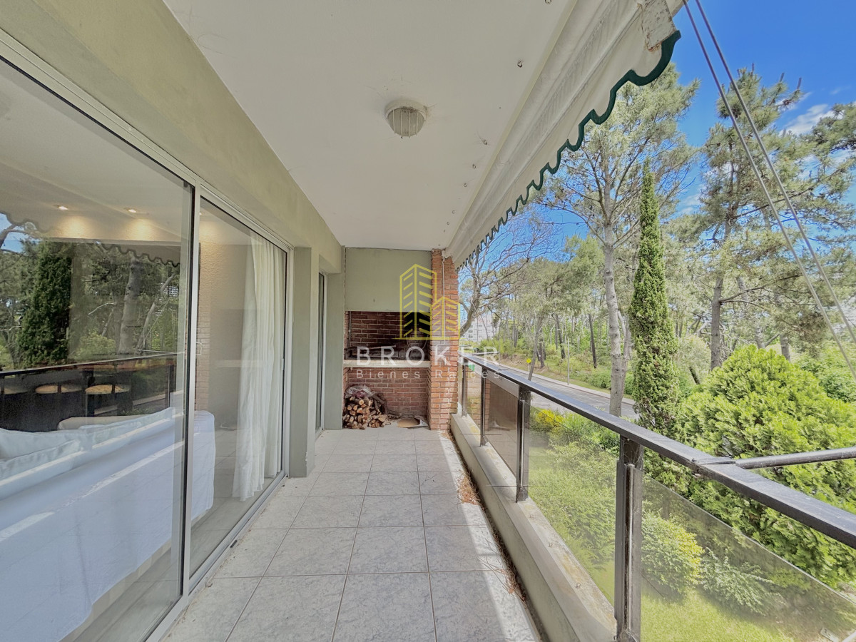 Apartamento ID.9491/venta_apartamento_punta_del_este_mansa_parrillero - venta apartamento punta del este mansa parrillero