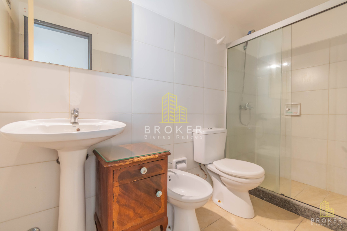 Apartamento ID.8428/Venta_Apartamento_Pocitos_Dos_Dormitorios-_¡Oportunidad! - Venta Apartamento Pocitos Dos Dormitorios- ¡Oportunidad!