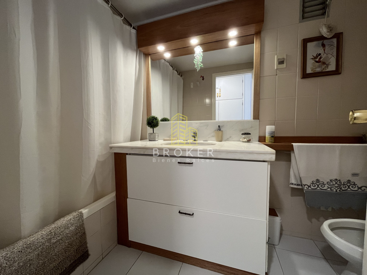 Apartamento ID.8555/Oportunidad_Apartamento_2_dormitorios_en_venta_vista_al_mar_en_Playa_Brava_ - Oportunidad Apartamento 2 dormitorios en venta vista al mar en Playa Brava 