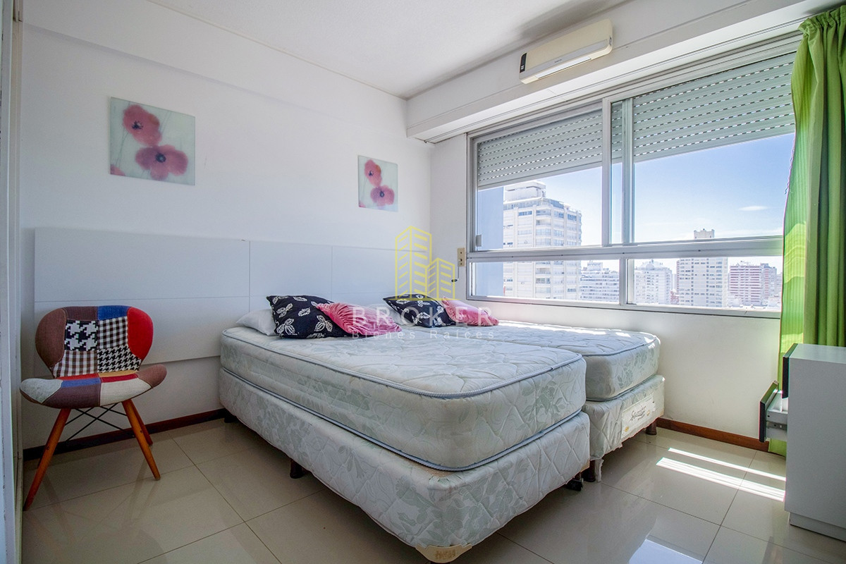 Apartamento ID.785/Oportunidad_en_venta_de_apartamento_con_vista_al_mar_en_Peninsula_-_Punta_del_este - Oportunidad en venta de apartamento con vista al mar en Peninsula - Punta del este