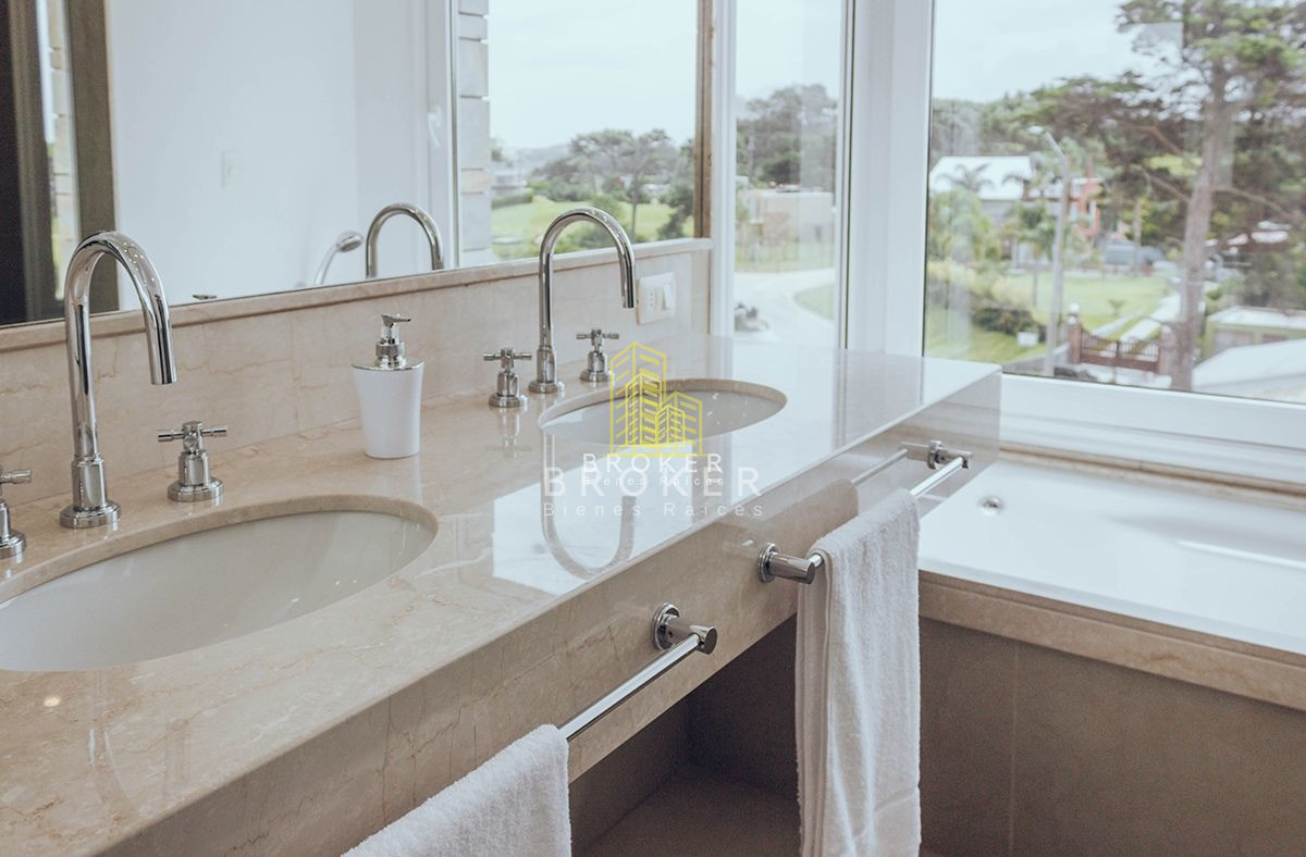 Apartamento ID.152/Venta_Apartamento_Mansa_Punta_Del_Este_Broker_Penthouse_Duplex_ - Venta Apartamento Mansa Punta Del Este Broker Penthouse Duplex 