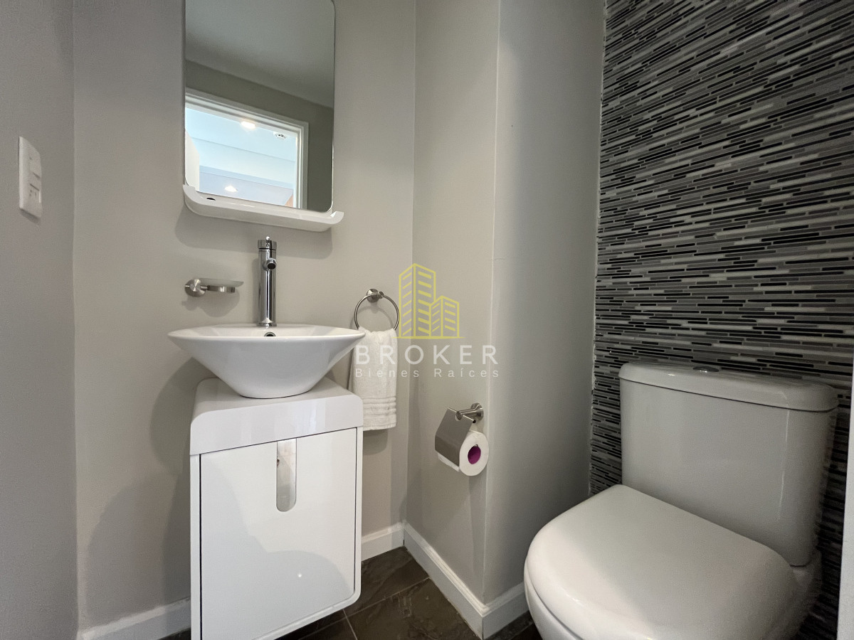 Apartamento ID.2244/Apartamento_en_Venta_y_Alquiler_1_dormitorio_con_vista_al_Bosque_Mansa_Pinares_AZURE_TOWERS_Punta_del_Este_Uruguay - Apartamento en Venta y Alquiler 1 dormitorio con vista al Bosque Mansa Pinares AZURE TOWERS Punta del Este Uruguay