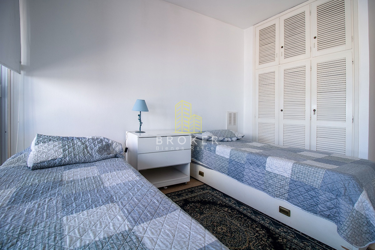 Apartamento ID.682/Apartamento_vista_al_mar_2_Dorm._en_VENTA,_Península,_Punta_del_Este - Apartamento vista al mar 2 Dorm. en VENTA, Península, Punta del Este