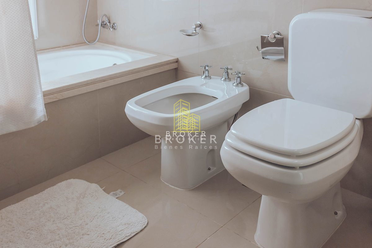 Apartamento ID.156/Venta_Apartamento_Punta_Del_Este_Mansa_Broker_1368_(ref:_Bkb-1368) - Venta Apartamento Punta Del Este Mansa Broker 1368 (ref: Bkb-1368)