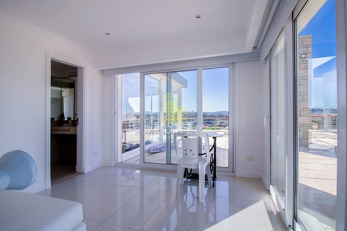 Apartamento ID.160/Venta_Apartamento_Penthouse_Punta_Del_Mansa_Broker_1364_(ref:_Bkb-1364) - Venta Apartamento Penthouse Punta Del Mansa Broker 1364 (ref: Bkb-1364)