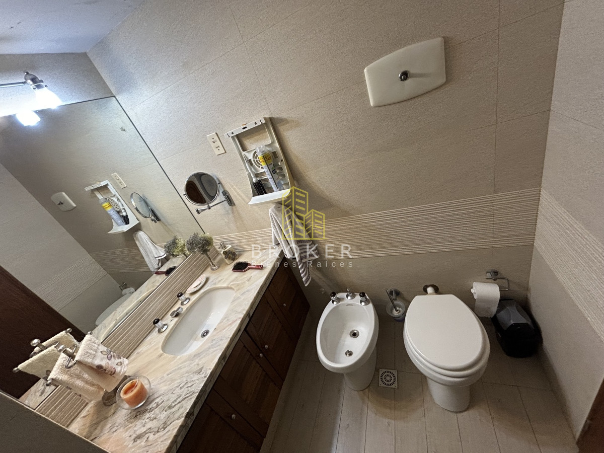 Apartamento ID.856/Venta_de_apartamento_hecho_a_nuevo_en_una_de_las_mejores_torres_de_Roosevelt - Venta de apartamento hecho a nuevo en una de las mejores torres de Roosevelt. . Punta del Este, Uruguay.