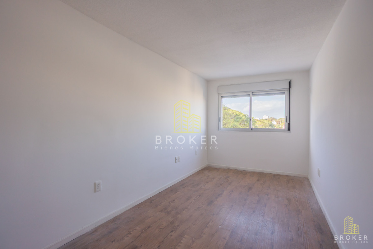 Apartamento ID.8505/Alquiler_Apartamento_de_1_dormiotorio_en_Buceo_casi_rambla! - Alquiler Apartamento de 1 dormiotorio en Buceo casi rambla!