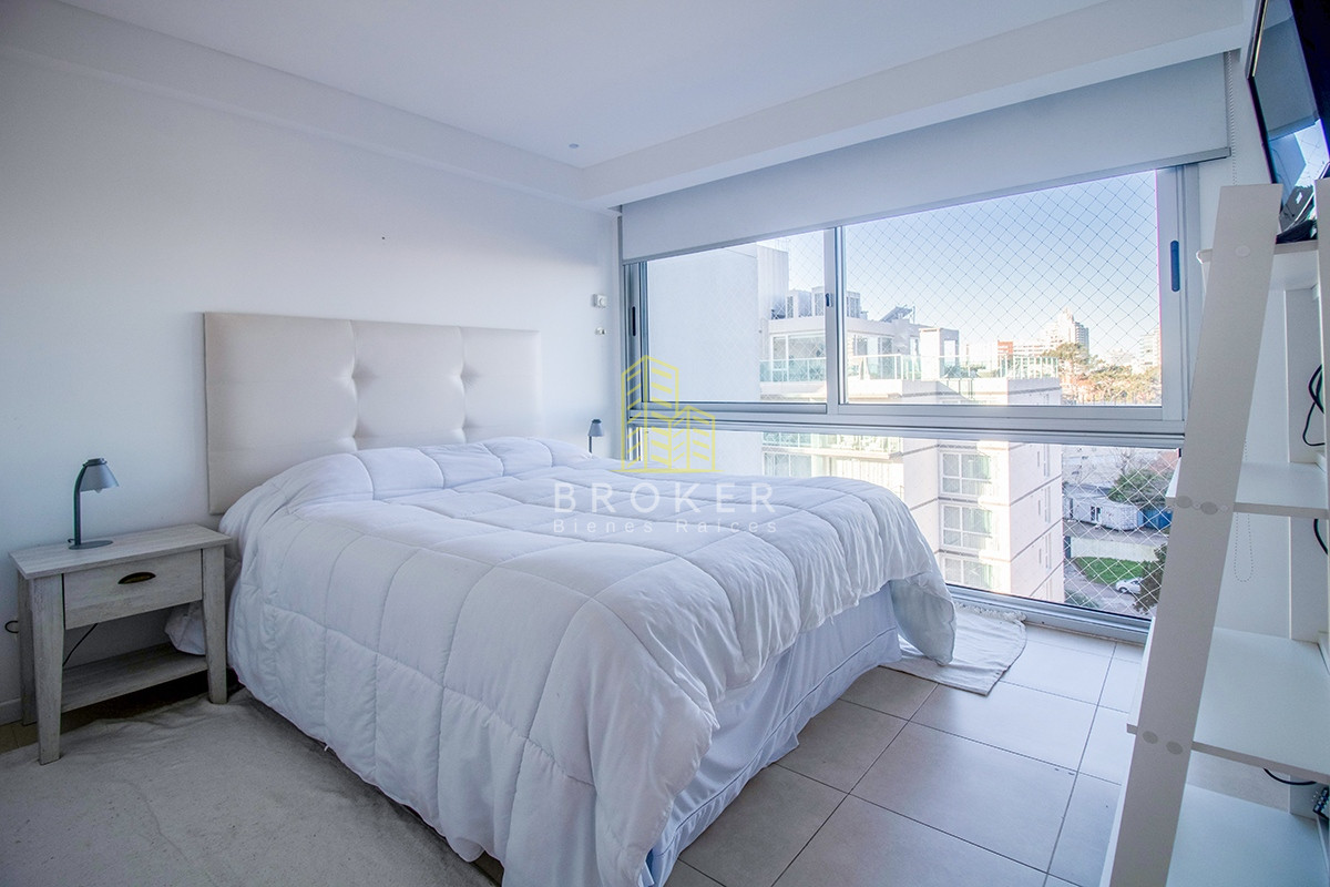 Apartamento ID.1650/Venta_Apartamento_3_dormitorios_y_medio_en_Chiverta,_Punta_del_Este._Uruguay. - Venta Apartamento 3 dormitorios y medio en Chiverta, Punta del Este. Uruguay.