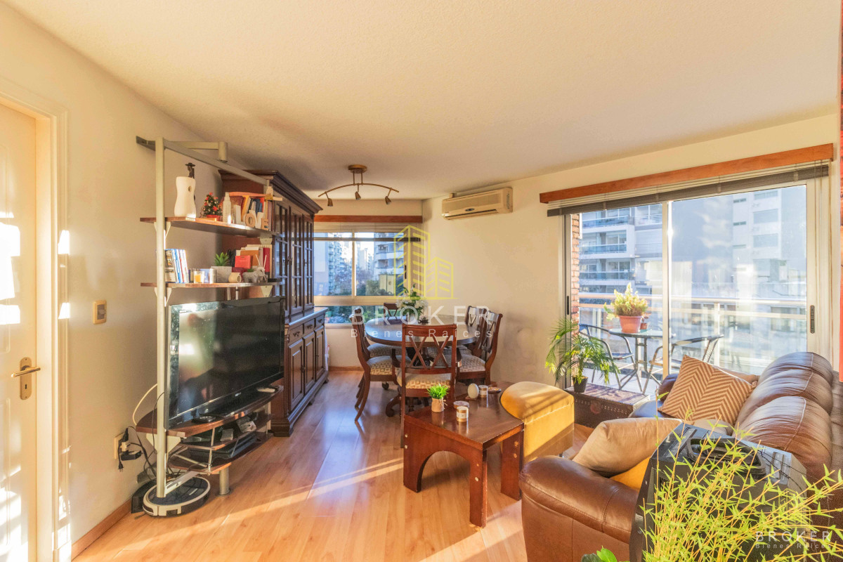 Centro Montevideo - GoPunta - Portal Inmobiliario de Punta del Este - Maldonado