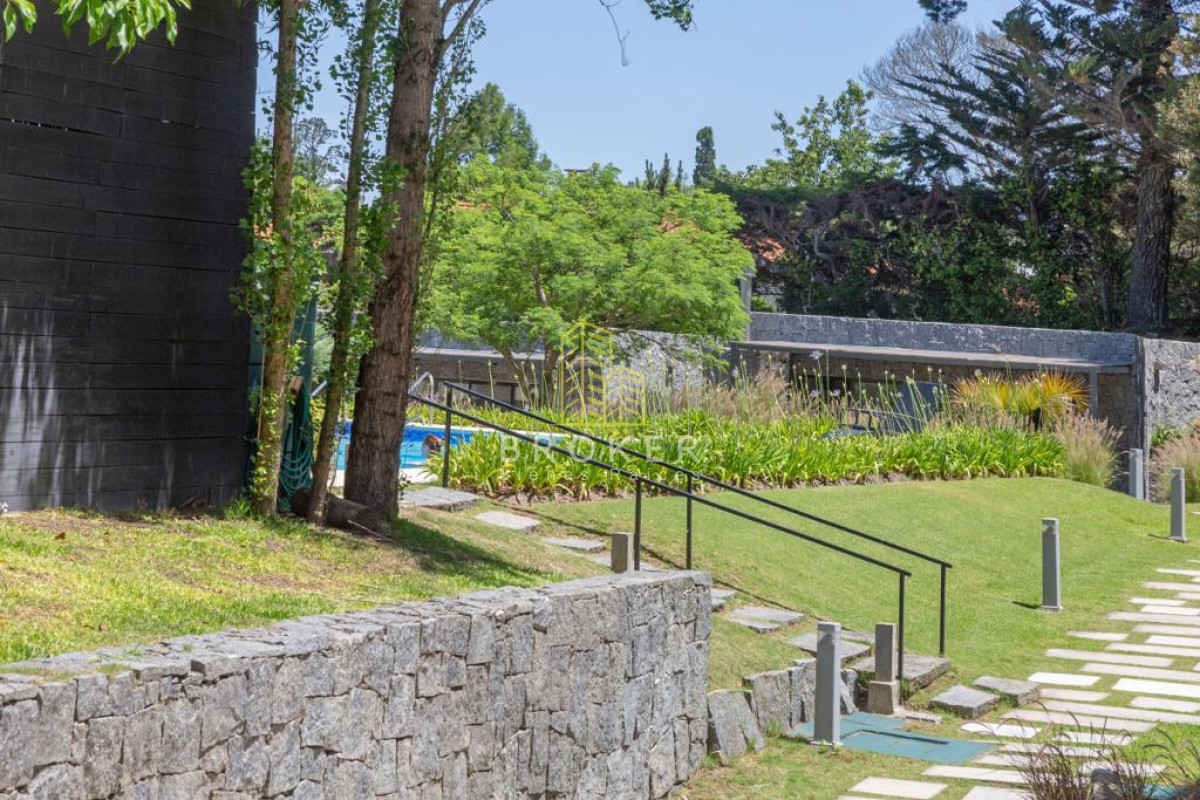 Apartamento ID.413/Venta_apartamento_punta_del_este_ - Venta apartamento punta del este 