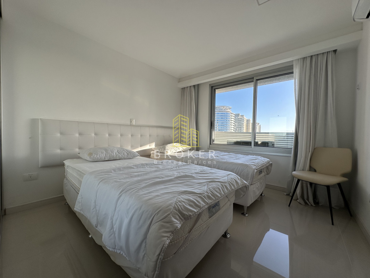 Apartamento ID.1133 - DEPARTAMENTO EN LOOK BRAVA 3 DORMITORIOS CON VISTA DIRECTA AL MAR 585.000USD