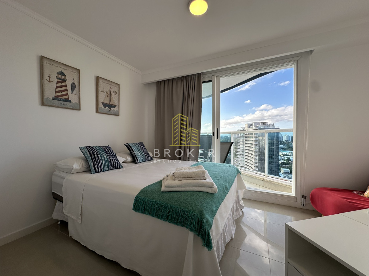 Apartamento ID.8556/Oportunidad_apartamento_3_dormitorios_en_venta_en_Casino_Tower - Oportunidad apartamento 3 dormitorios en venta en Casino Tower