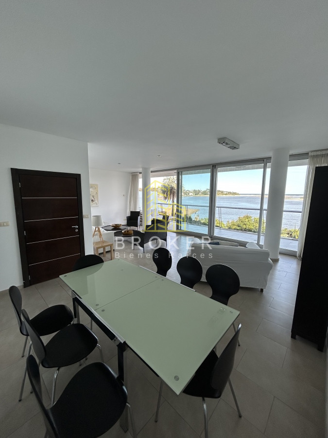 Apartamento ID.517/Venta_de_espectacular_apartamento_de_3_dorm._en_La_Barra_con_vista_única - Venta de espectacular apartamento de 3 dorm. en La Barra con vista única. . Punta del Este, Uruguay.