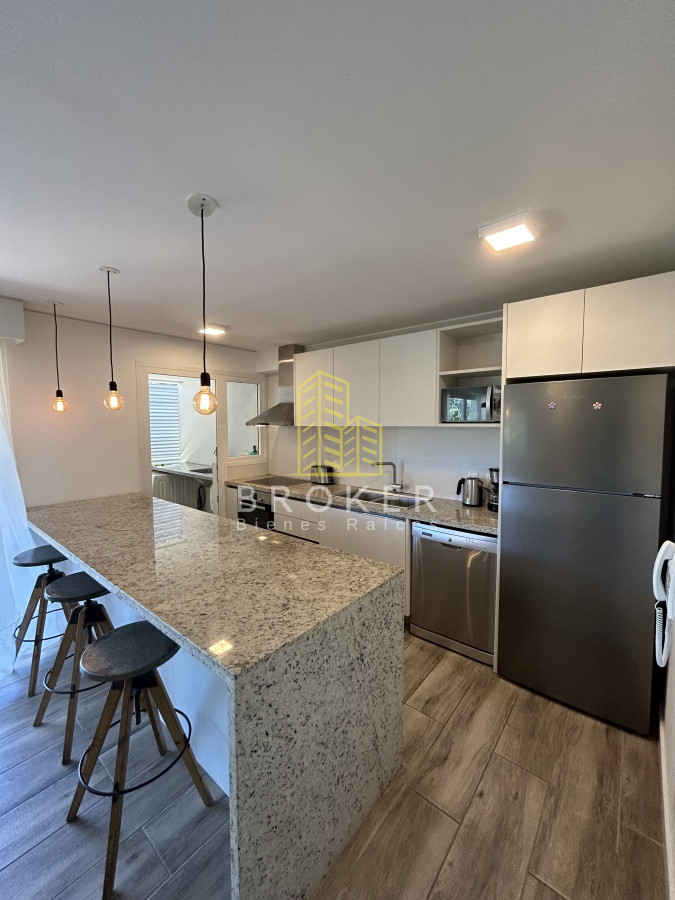 Apartamento ID.800/Venta_de_Penthouse_duplex_en_edificio_de_alta_gama_a_300_metros_del_mar,_Playa_Brava,_Punta_del_Este - Venta de Penthouse duplex en edificio de alta gama a 300 metros del mar, Playa Brava, Punta del Este. Uruguay