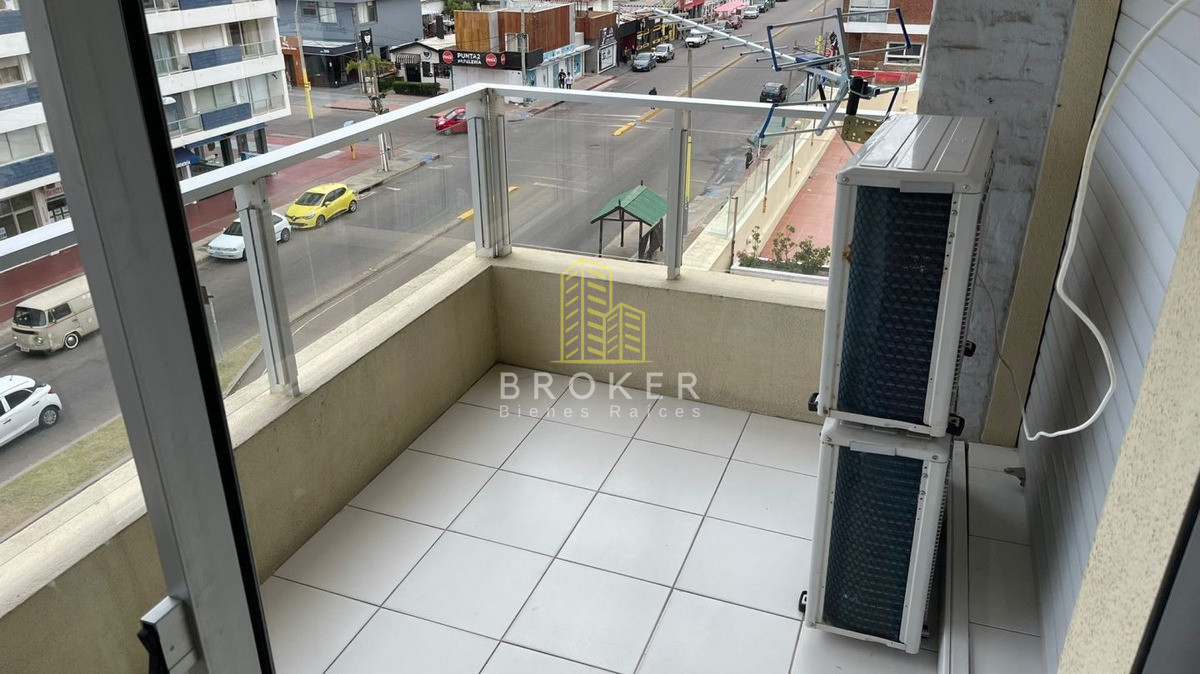 Apartamento ID.208/Venta_Apartamento_Punta_Del_Este_Brava_Broker_1544_(ref:_Bkb-1544) - Venta Apartamento Punta Del Este Brava Broker 1544 (ref: Bkb-1544)