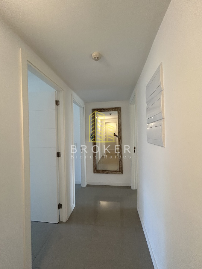 Apartamento ID.712/Alquiler_de_lujoso_apartamento_en_la_mejor_zona_de_Punta_del_Este._Uruguay - Alquiler de lujoso apartamento en la mejor zona de Punta del Este. Uruguay