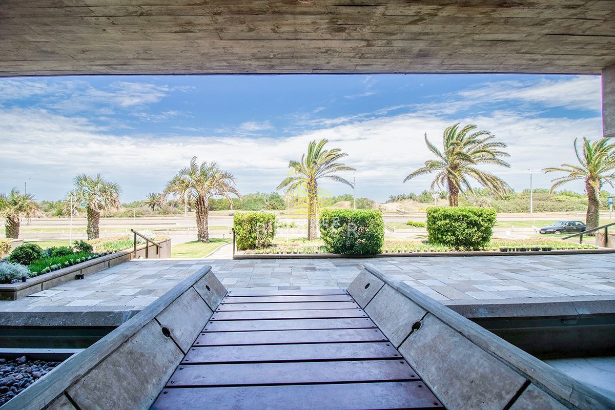 Apartamento ID.217/Venta_Apartamento_Mansa_Punta_Del_Este_Brava_Broker_1565_(ref:_Bkb-1565) - Venta Apartamento Mansa Punta Del Este Brava Broker 1565 (ref: Bkb-1565)