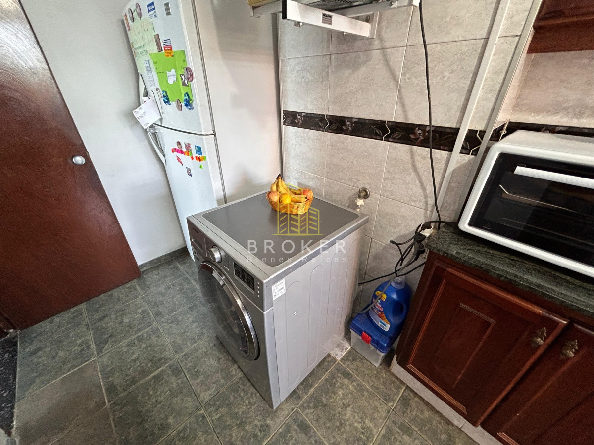 Apartamento ID.1012/Apto_3_dormitorios_en_VENTA_en_Barrio_Sur_frente_a_la_rambla - Apto 3 dormitorios en VENTA en Barrio Sur frente a la rambla