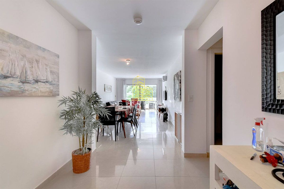 Apartamento ID.221/Venta_apartamento_2_dorm._en_Rincón_del_Indio,_Punta_del_Este - OPORTUNIDAD penthouse de 200m2 con terraza exclusiva y parrillero en edificio con servicios en Punta del Este