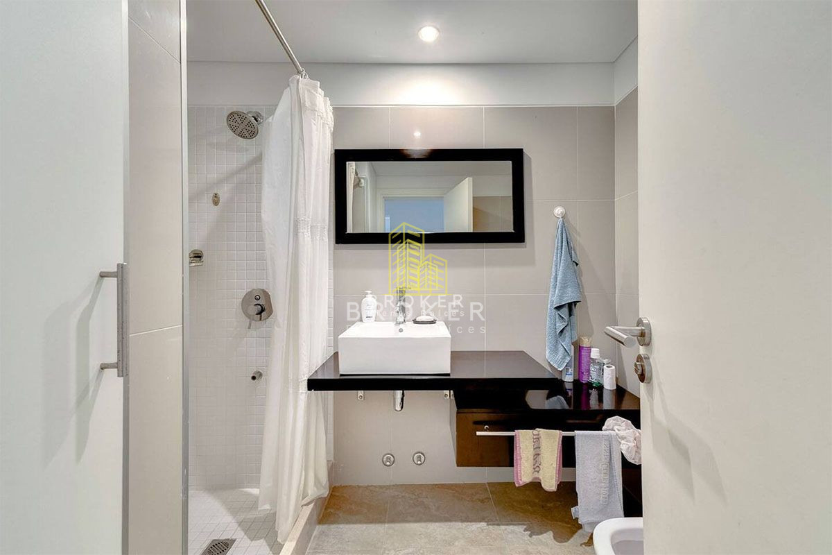 Apartamento ID.221/Venta_apartamento_2_dorm._en_Rincón_del_Indio,_Punta_del_Este - OPORTUNIDAD penthouse de 200m2 con terraza exclusiva y parrillero en edificio con servicios en Punta del Este