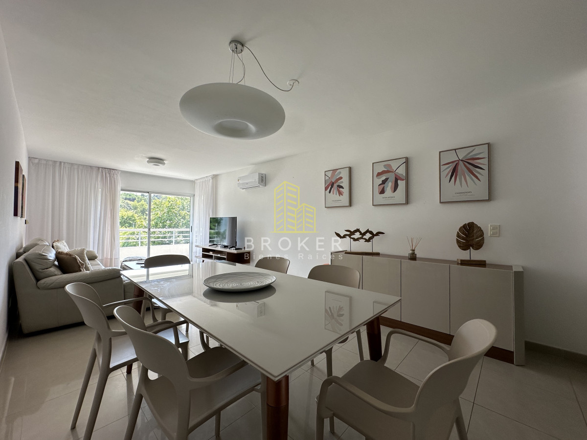 Apartamento ID.813/Venta_de_Penthouse_en_rincon_del_indio,_tres_dormitorios_y_terraza._Punta_del_Este,_Uruguay - Venta de Penthouse en rincon del indio, tres dormitorios y terraza. Punta del Este, Uruguay
