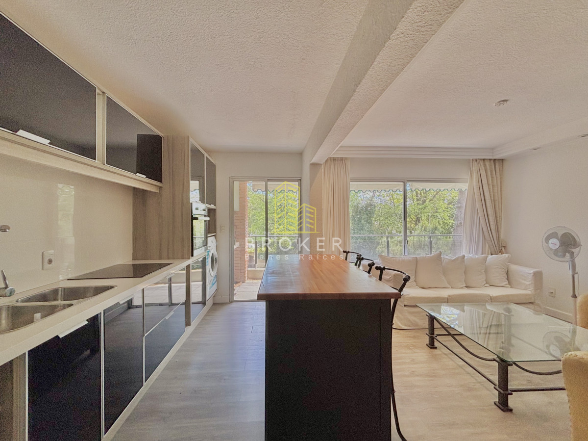 Apartamento ID.9491/venta_apartamento_punta_del_este_mansa_parrillero - venta apartamento punta del este mansa parrillero