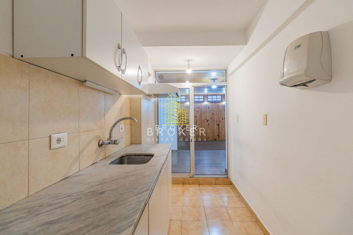 Apartamento ID.254/Venta_Apartamento_1_Dormitorio_En_Punta_Carretas.__(ref:_Bkb-1628) - Venta Apartamento 1 Dormitorio En Punta Carretas Parrillero propio patio garage