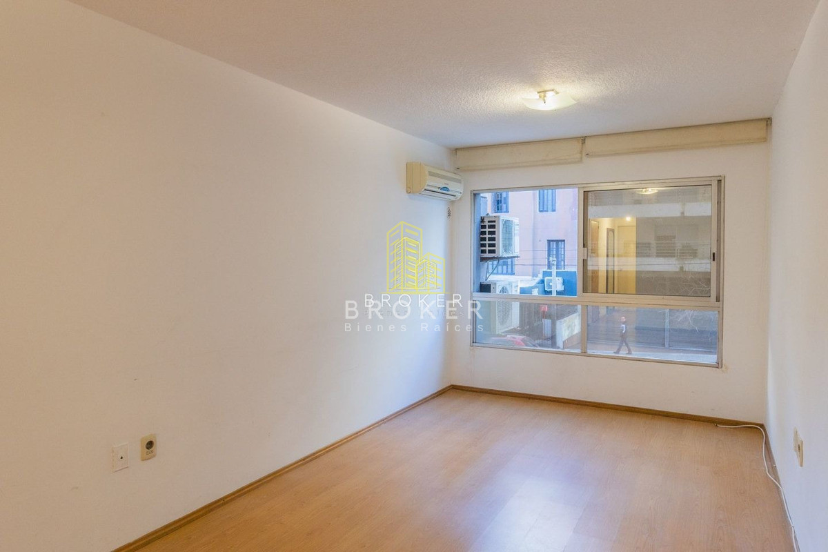 Apartamento ID.254/Venta_Apartamento_1_Dormitorio_En_Punta_Carretas.__(ref:_Bkb-1628) - Venta Apartamento 1 Dormitorio En Punta Carretas Parrillero propio patio garage