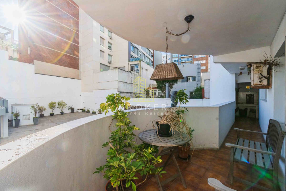 Apartamento ID.2030/Venta_apartamento_5_dormitorios_en_Punta_Carretas,_Montevideo_Uruguay - Venta apartamento 5 dormitorios en Punta Carretas, Montevideo Uruguay