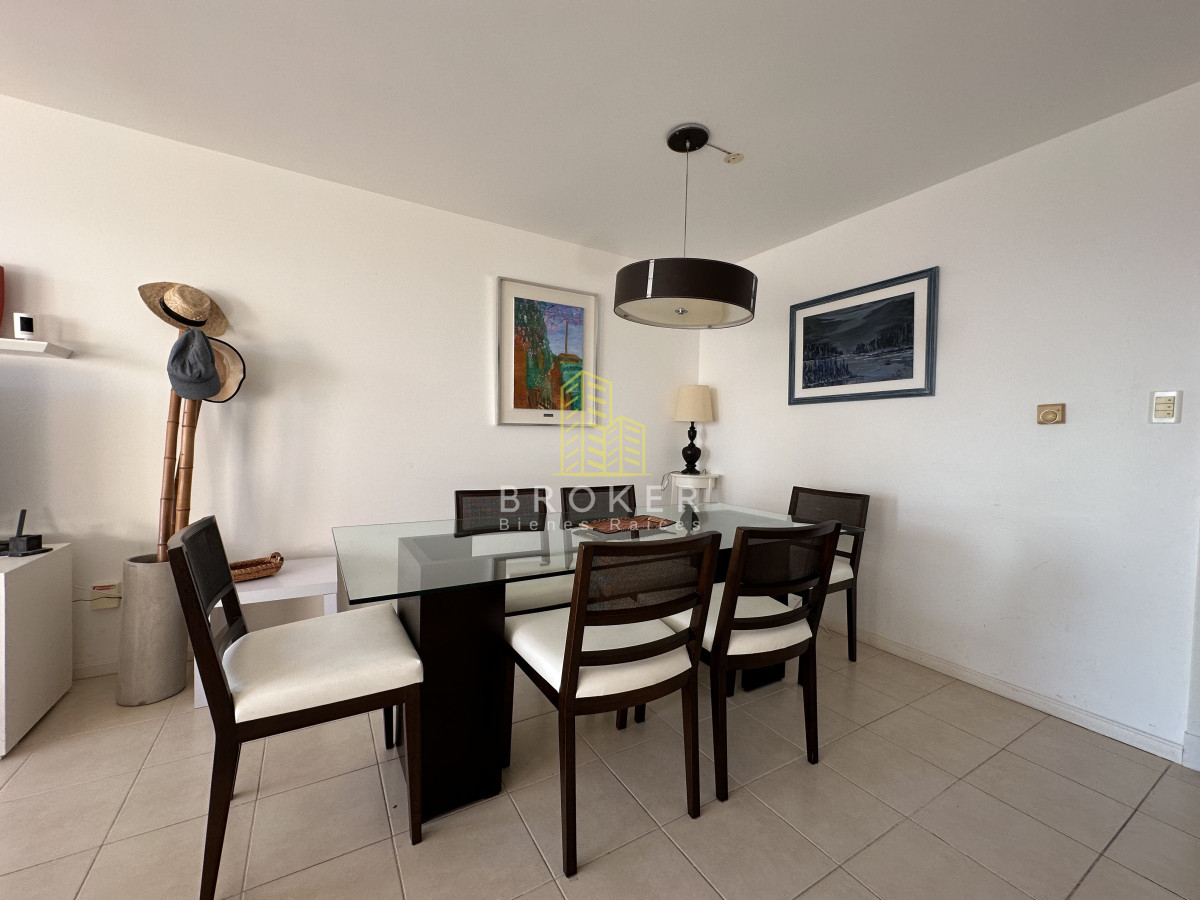 Apartamento ID.2306/Venta_departamento_Punta_del_Este_2_dormitorios_piso_alto_con_vista_a_toda_la_mansa._Punta_del_Este,_Uruguay. - Venta departamento Punta del Este 2 dormitorios piso alto con vista a toda la mansa. Punta del Este, Uruguay.