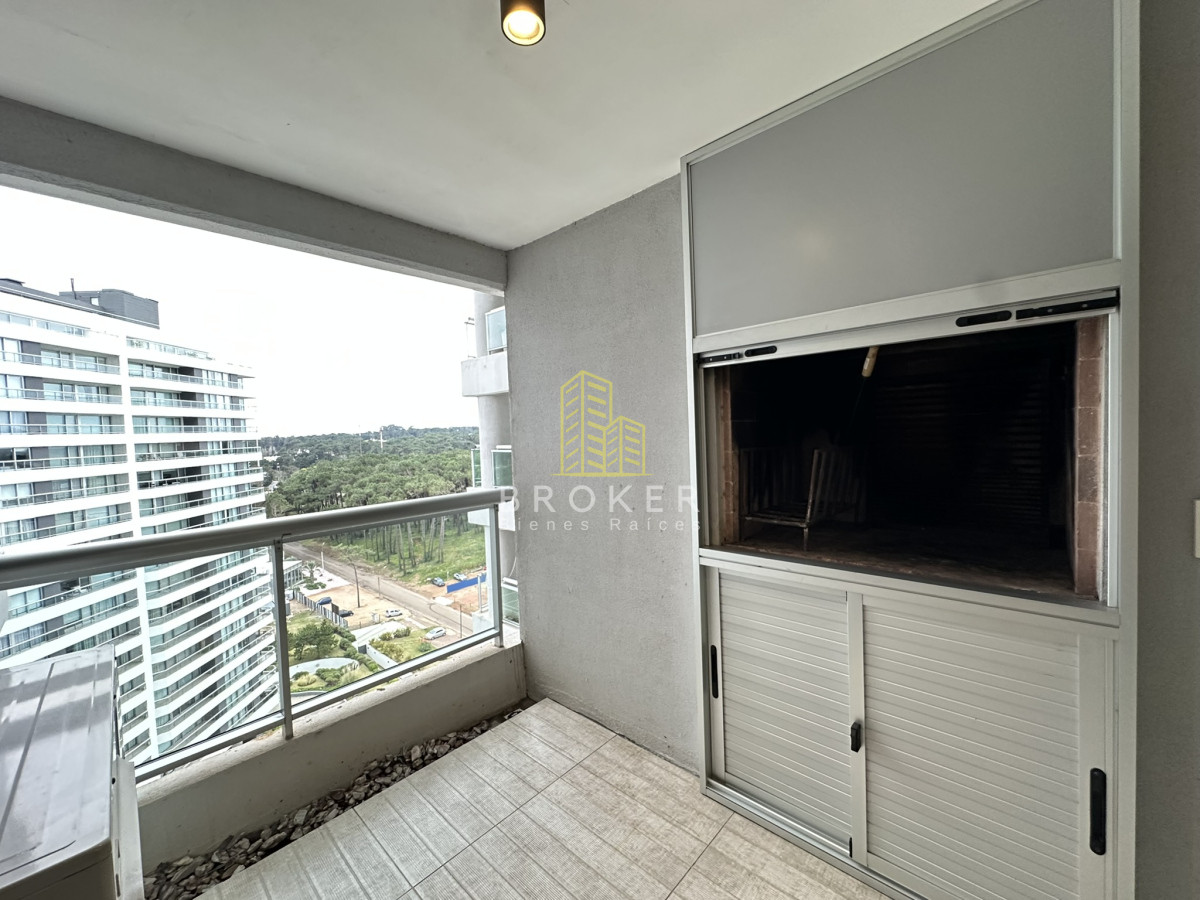 Apartamento ID.8856/Apartamento_Venta_Punta_del_Este_Look_Brava_con_vista_al_mar - Apartamento Venta Punta del Este Look Brava con vista al mar