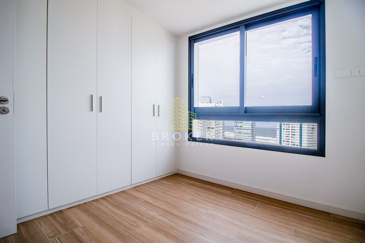Apartamento ID.604/ - OPORTUNIDAD Apartamento en Venta 2 dormitorios con Vista al Mar en Playa Brava Punta del Este
