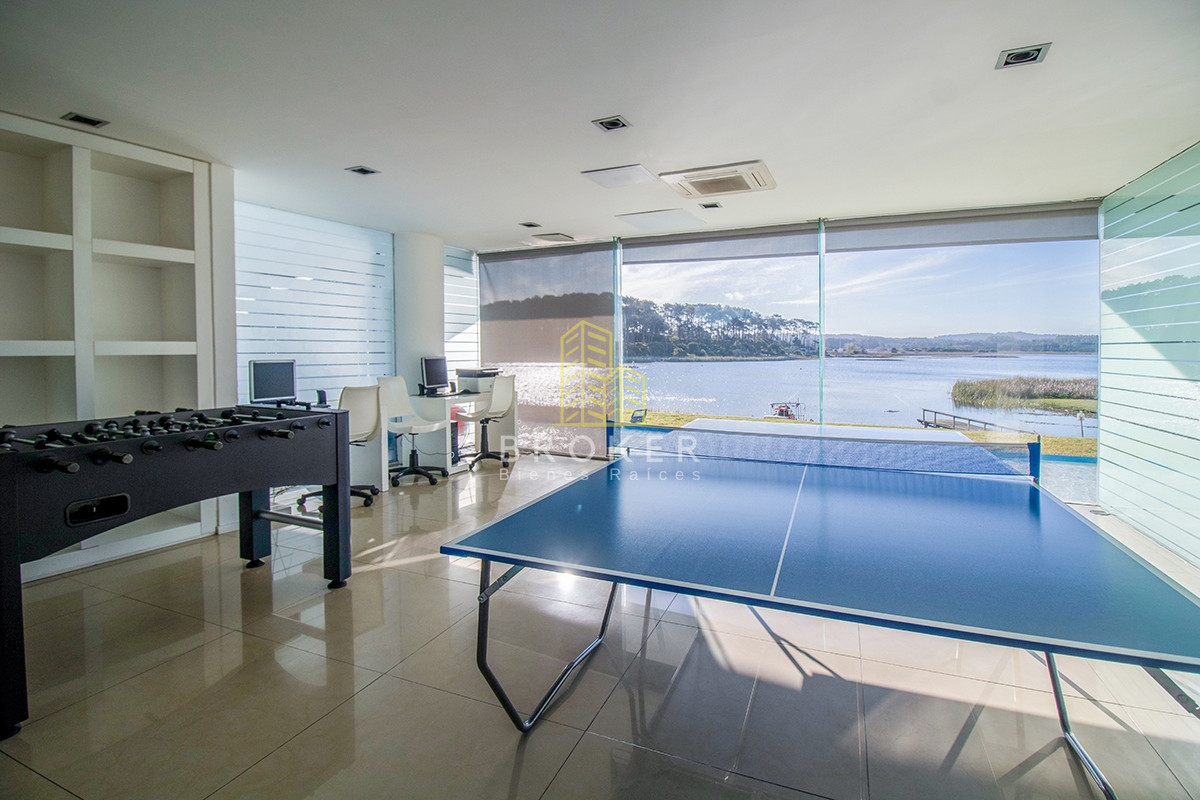 Apartamento ID.1618/Venta_Apartamento_Penthouse_3_Dormitorios_Primera_Linea_Playa_Mansa_y_Vistas_a_la_Laguna_del_Diario_Pinares_Punta_del_Este_Maldonado - Venta Apartamento Penthouse 3 Dormitorios Primera Linea Playa Mansa y Vistas a la Laguna del Diario Pinares Punta del Este Maldonado