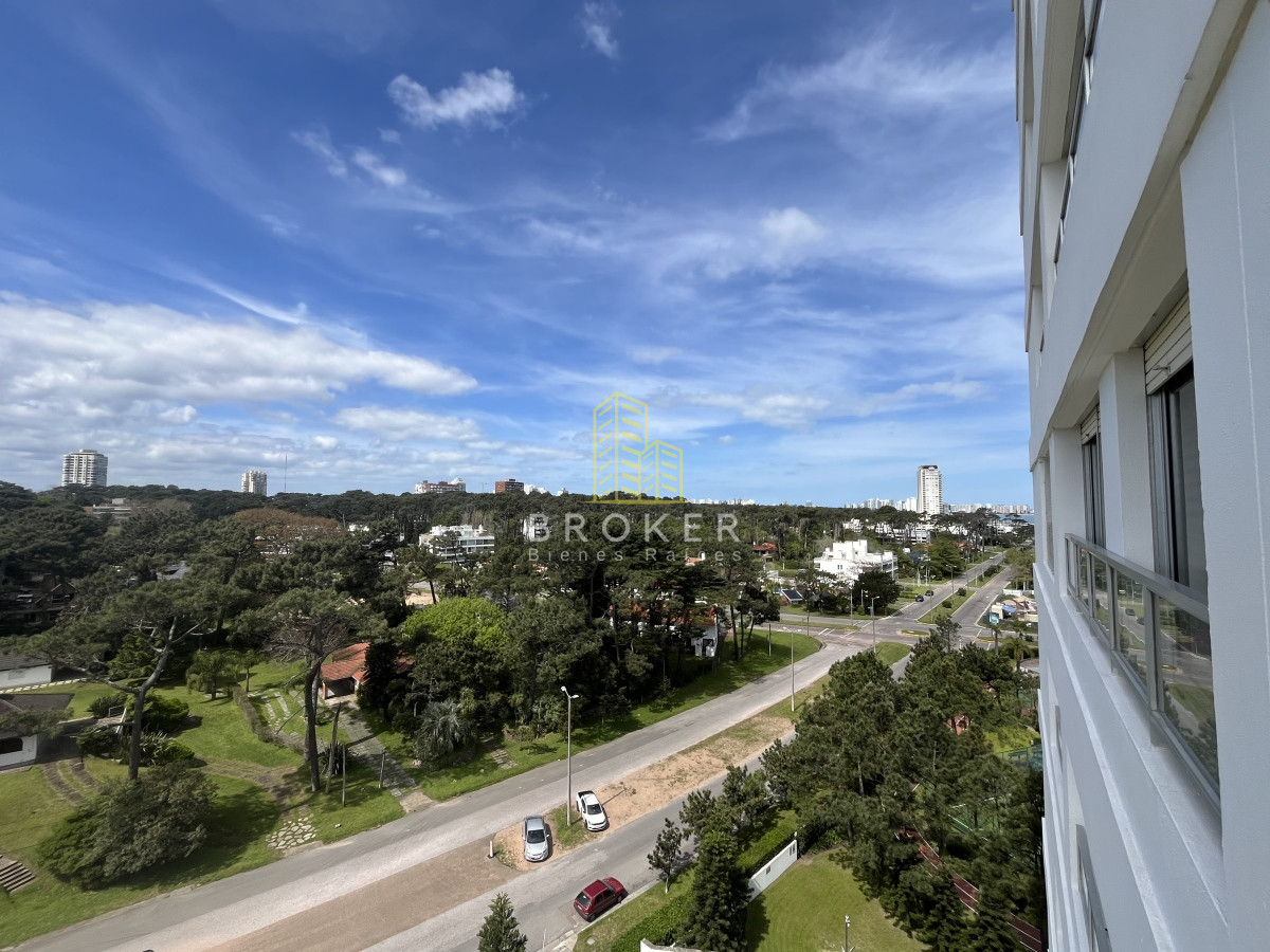 Apartamento ID.1831/Apartamento_de_2_dormitorios_en_Alquiler_de_Temporada_en_Complejo_Lincoln_Center_Torre_Wilson_Punta_del_Este_Mansa - Apartamento de 2 dormitorios en Alquiler de Temporada en Complejo Lincoln Center Torre Wilson Punta del Este Mansa