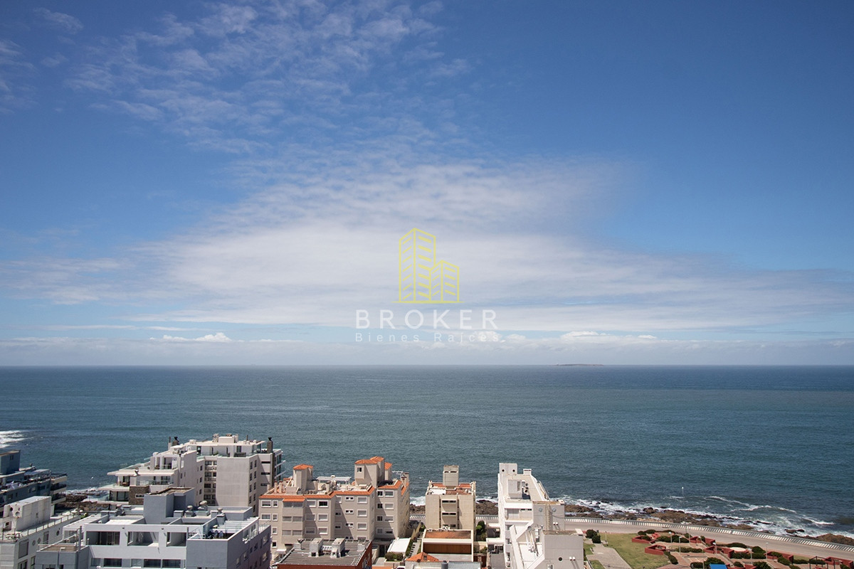 Apartamento ID.785/Oportunidad_en_venta_de_apartamento_con_vista_al_mar_en_Peninsula_-_Punta_del_este - Oportunidad en venta de apartamento con vista al mar en Peninsula - Punta del este
