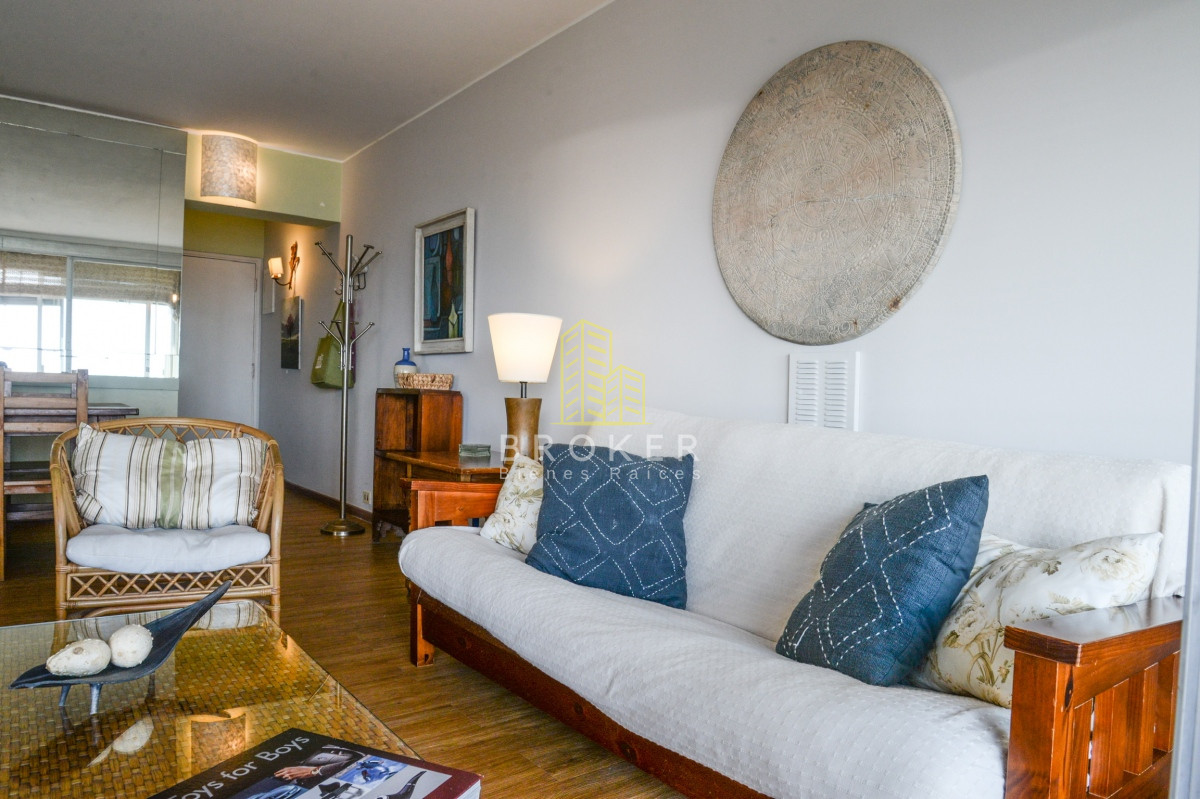 Apartamento ID.526/Venta_Apartamento_3_dormitorios_Península_con_excelente_vista_al_mar - Venta Apartamento 3 dormitorios Península con excelente vista al mar. Punta del Este, Uruguay.