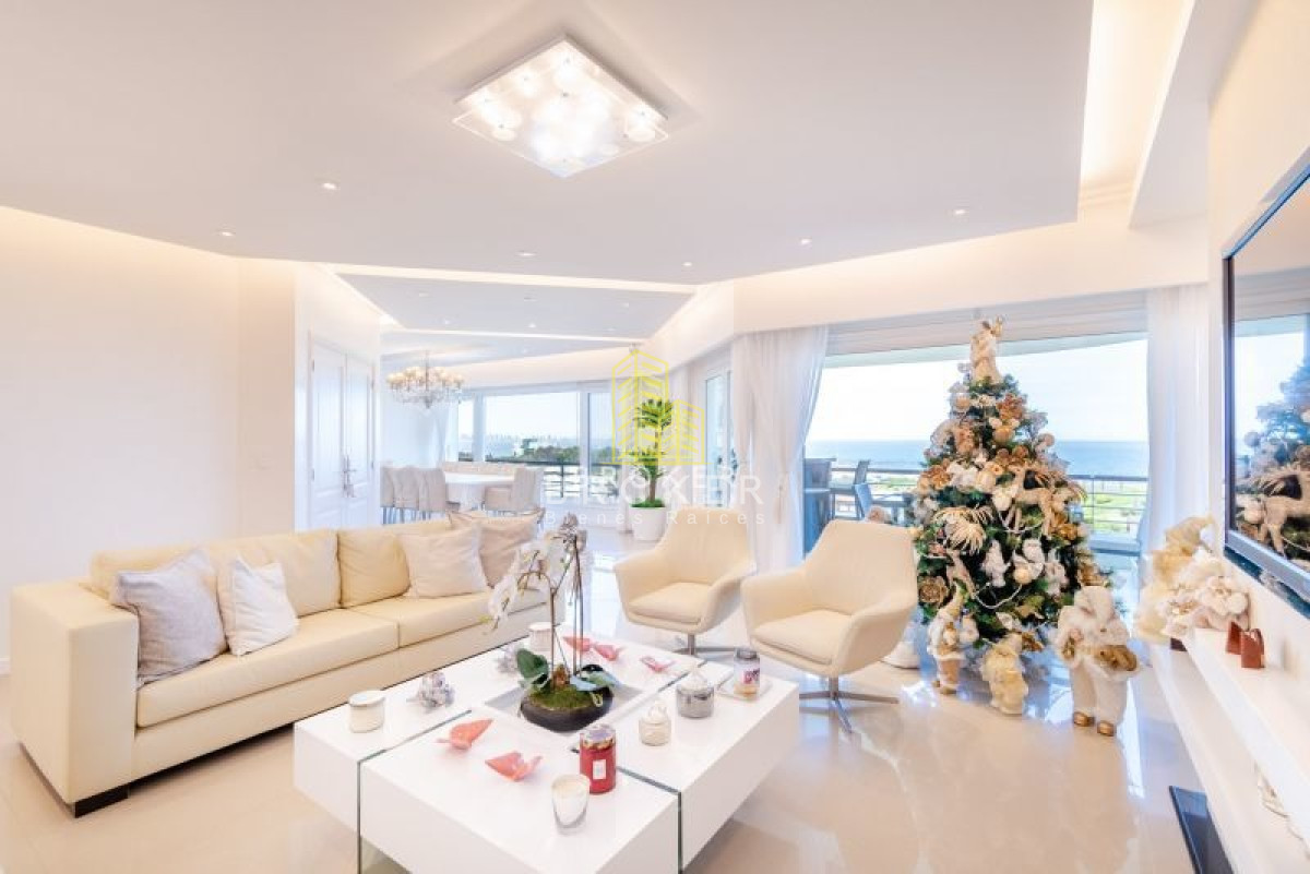 Apartamento ID.33/Venta_Apartamento_4_dormitorios_Playa_Mansa_Punta_Del_Este_VERAMANSA - Venta Apartamento 4 dormitorios Playa Mansa Punta Del Este VERAMANSA