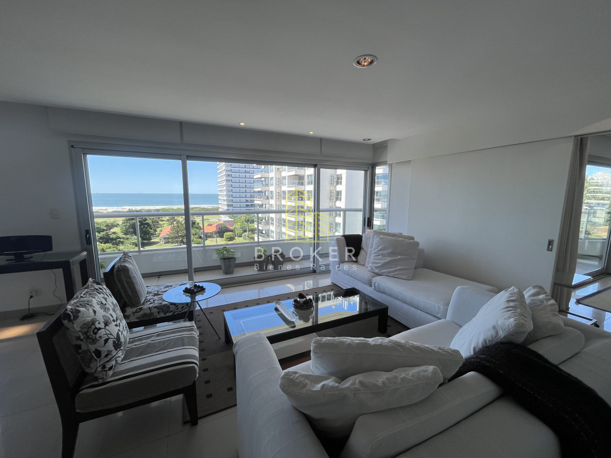 Apartamento ID.2152/Apartamento_3_Dormitorios_mas_dependencia_en_Alquiler_de_Temporada_en_la_Brava_con_Vista_al_Mar__Punta_del_Este_Maldonado - Apartamento 3 Dormitorios mas dependencia en Alquiler de Temporada en la Brava con Vista al Mar  Punta del Este Maldonado