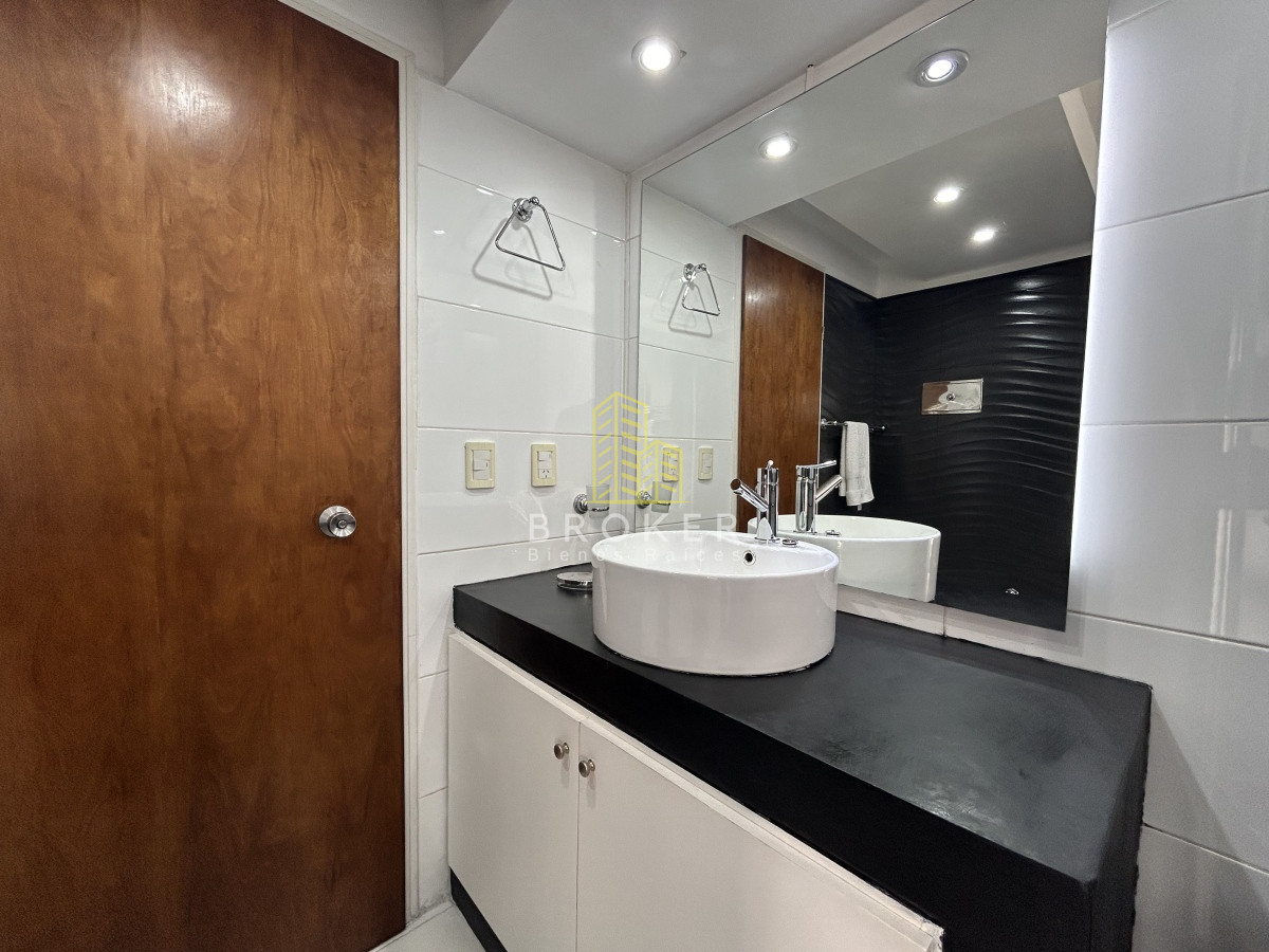 Apartamento ID.1752/Venta_de_apartamento_en_Roosevelt_piso_alto_2_dormitorios_con_una_vista_espectacular._Punta_del_Este._Uruguay - Venta de apartamento en Roosevelt piso alto 2 dormitorios con una vista espectacular. Punta del Este. Uruguay