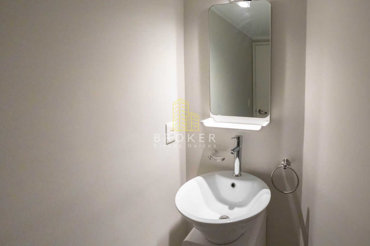 Apartamento ID.2172/Apartamento_en_Venta_3_dormitorios_con_Vista_al_Mar_Mansa_Pinares_AZURE_TOWERS_Punta_del_Este_Uruguay - Apartamento en Venta 3 dormitorios con Vista al Mar Mansa Pinares AZURE TOWERS Punta del Este Uruguay